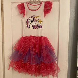 Beautiful unicorn dress size 8/9